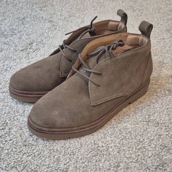 Hush Puppies Shoes - Hush Puppies Velox Chukka Boot Olive Size 8